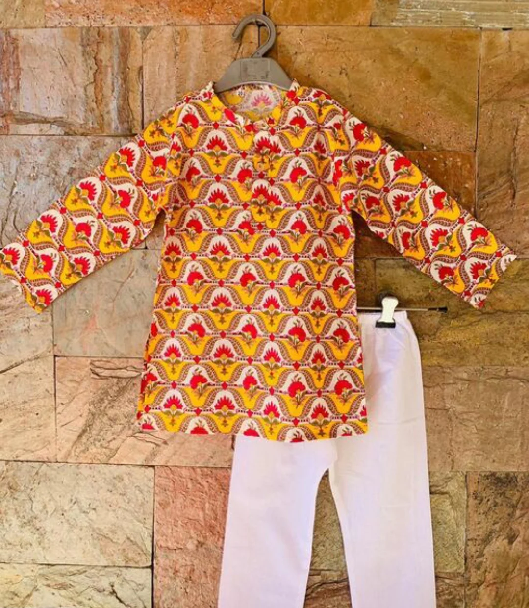 Screenshot_20220922-150316_Meesho_2048x2048